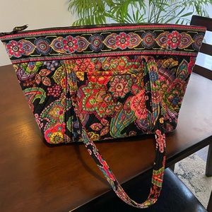 Vera Bradley large tote bag